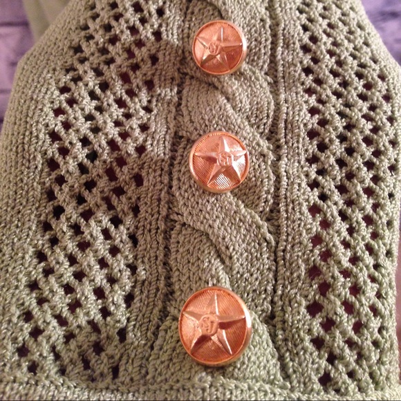 Green Knit St. John Top - Picture 5 of 8